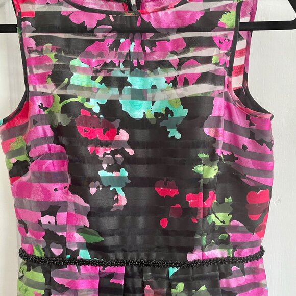 Women's Tahari Shawn Illusion Floral Embroidered Fit & Flare Dress | Size 4 - Picture 4 of 7